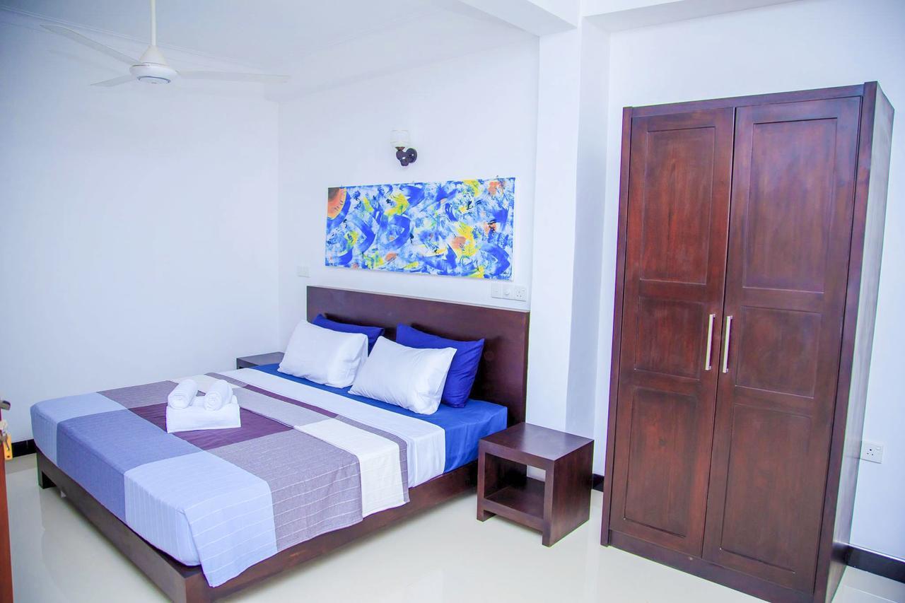 Hotel Ruki Sea Reach à Kudapaduwa Extérieur photo