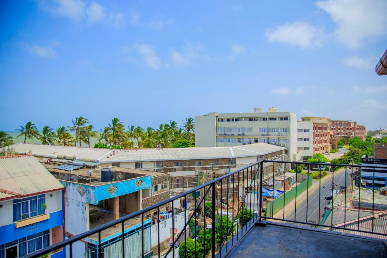 Hotel Ruki Sea Reach à Kudapaduwa Extérieur photo